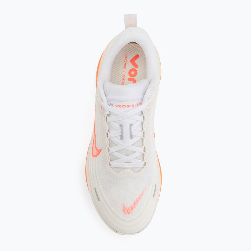Női futócipő Nike Vomero Plus sail/white/orange pulse/hot lava 5