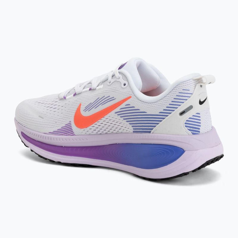 Női futócipő Nike Vomero 18 white/violet mist/sapphire/hot lava 3