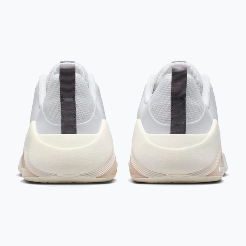 Női edzőcipő Nike Bella 7 white/sail/pencil point/multi-color 4