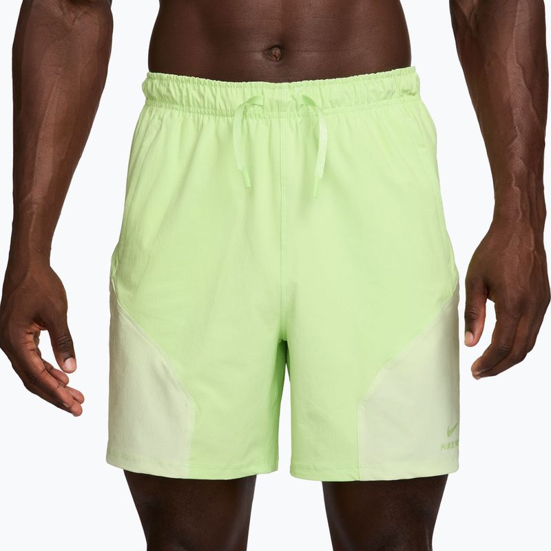 Nike férfi Pro Training Dri-Fit 6" rövidnadrág light liquid lime/light liquid lime
