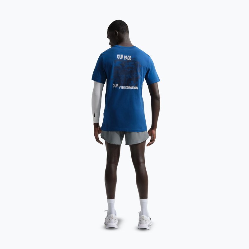 Férfi futóshort Nike Stride Dri-Fit Brief-Lined 7" smoke grey 3