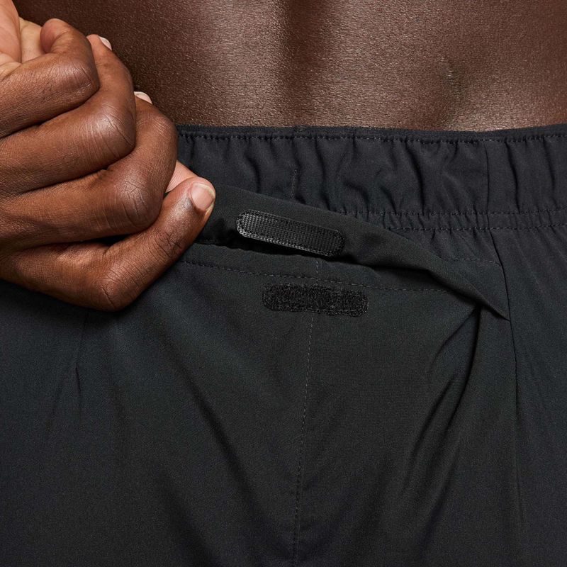 Férfi rövidnadrág Nike Challenger Dri-Fit Brief-Lined 7" black/white 7