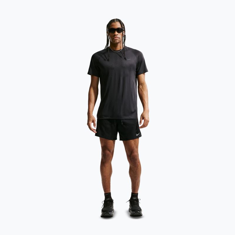 Férfi futópóló Nike Stride Dri-Fit ADV off noir/black 2