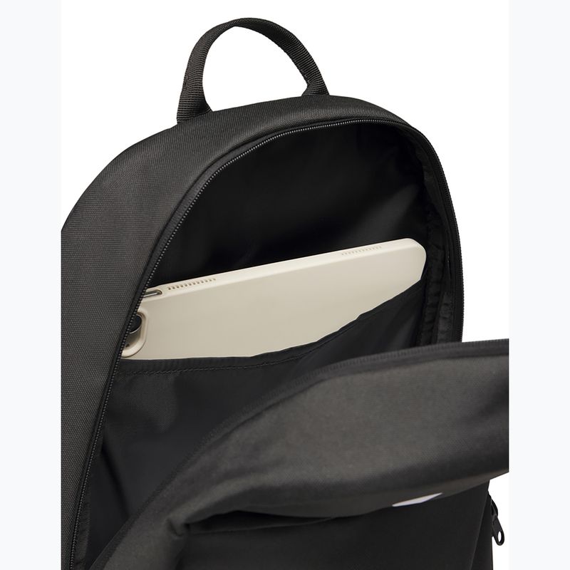 Városi hátizsák Under Armour Essential Halftime 23 l black/white 3