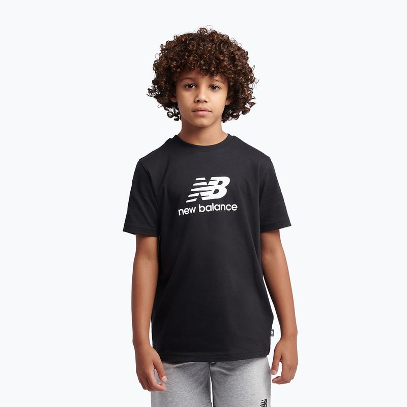 Gyerek szett New Balance Stacked Logo Tee & FT Short nb caviar 4