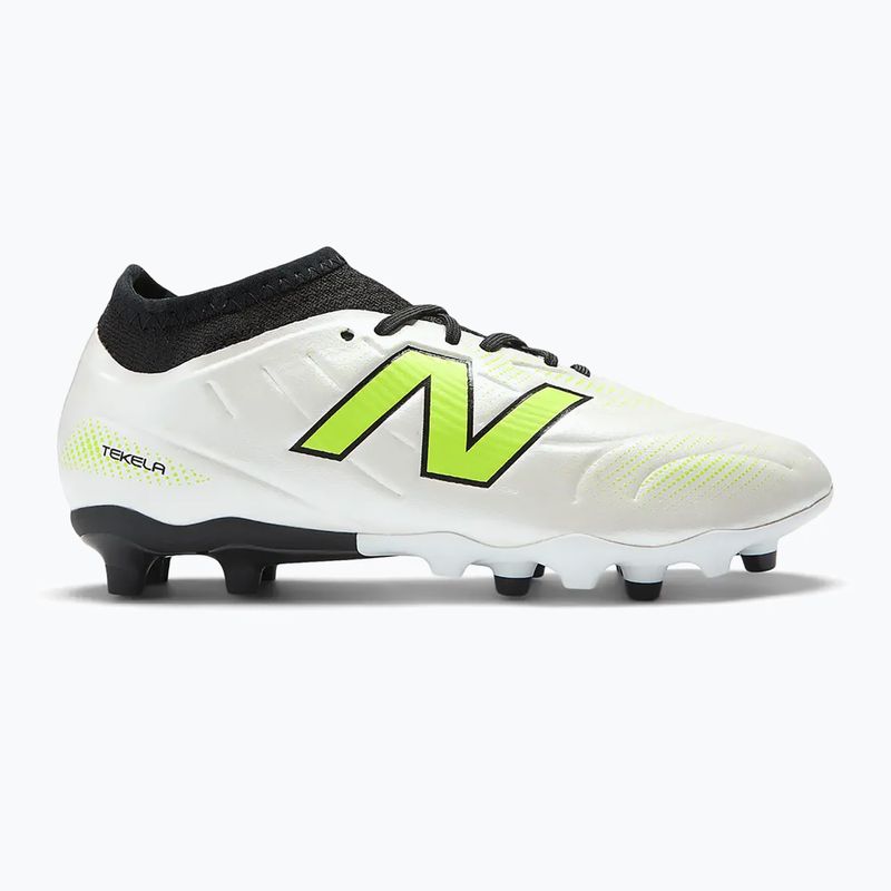 Gyerek focicipő New Balance Tekela Team Low JR FG fehér