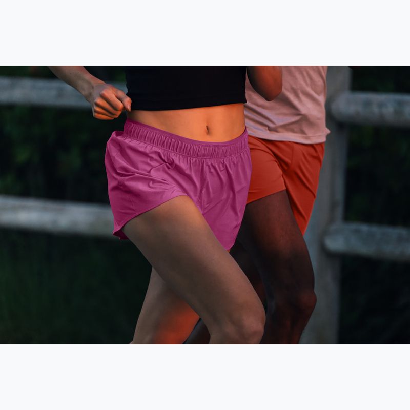 Női rövidnadrág New Balance RC Seamless 3" pink heat 10