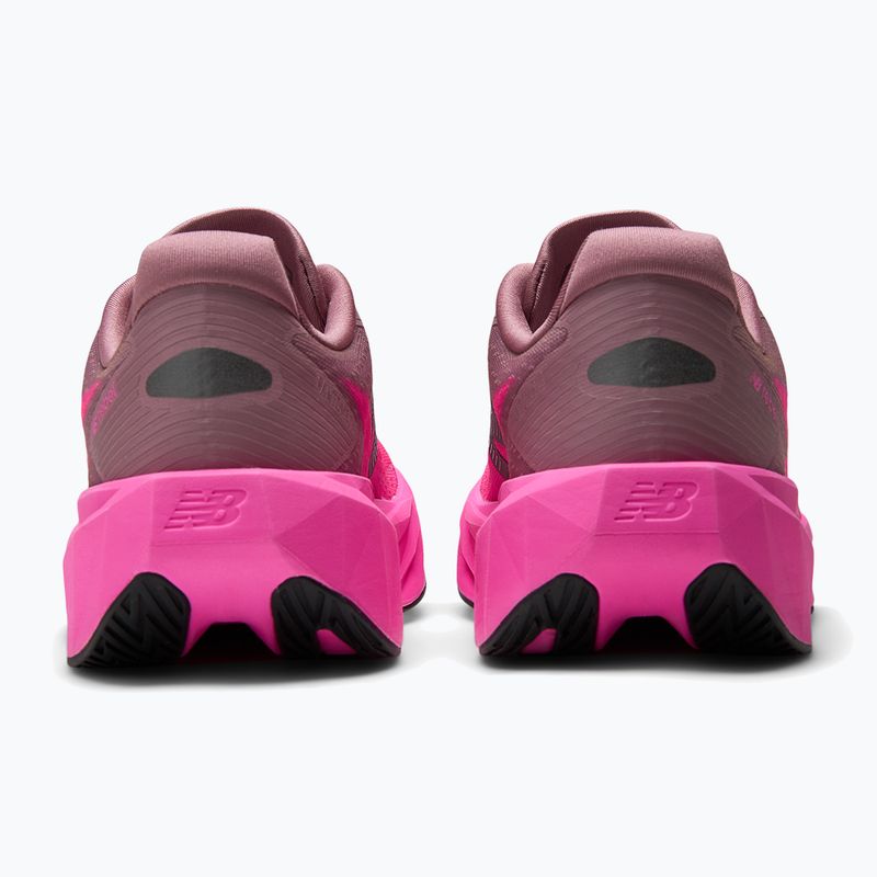 Női futócipő New Balance FuelCell Rebel V5 pink heat/rosewood 5