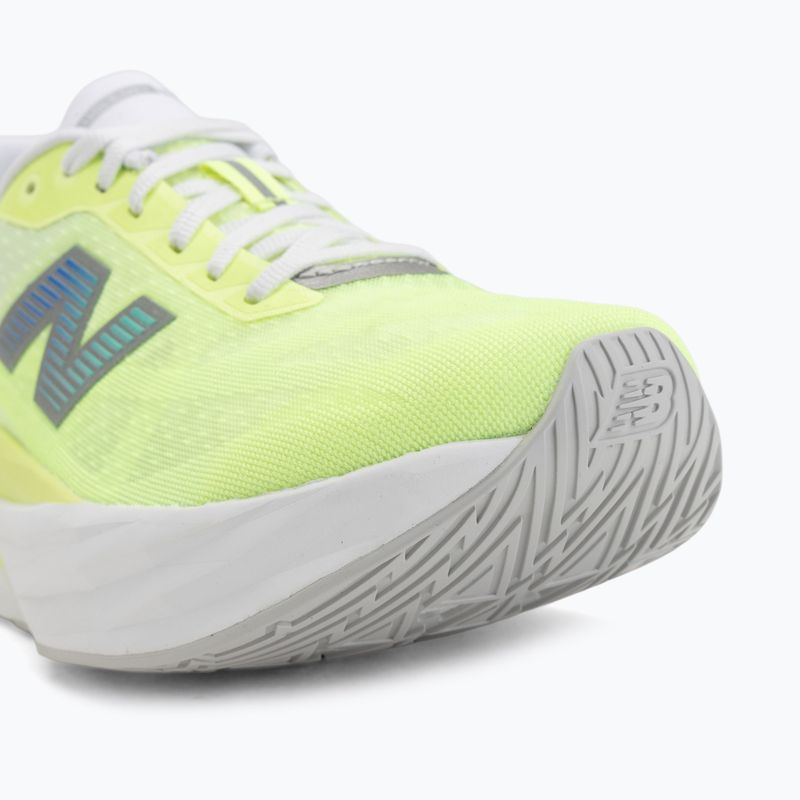 Női futócipő New Balance FuelCell Rebel V5 afterglow/deep end 7
