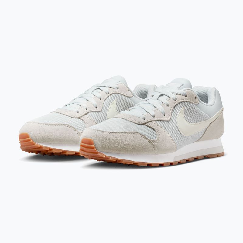 Női cipők Nike MD Runner 2 photon dust/white/gum med brown/sail 3