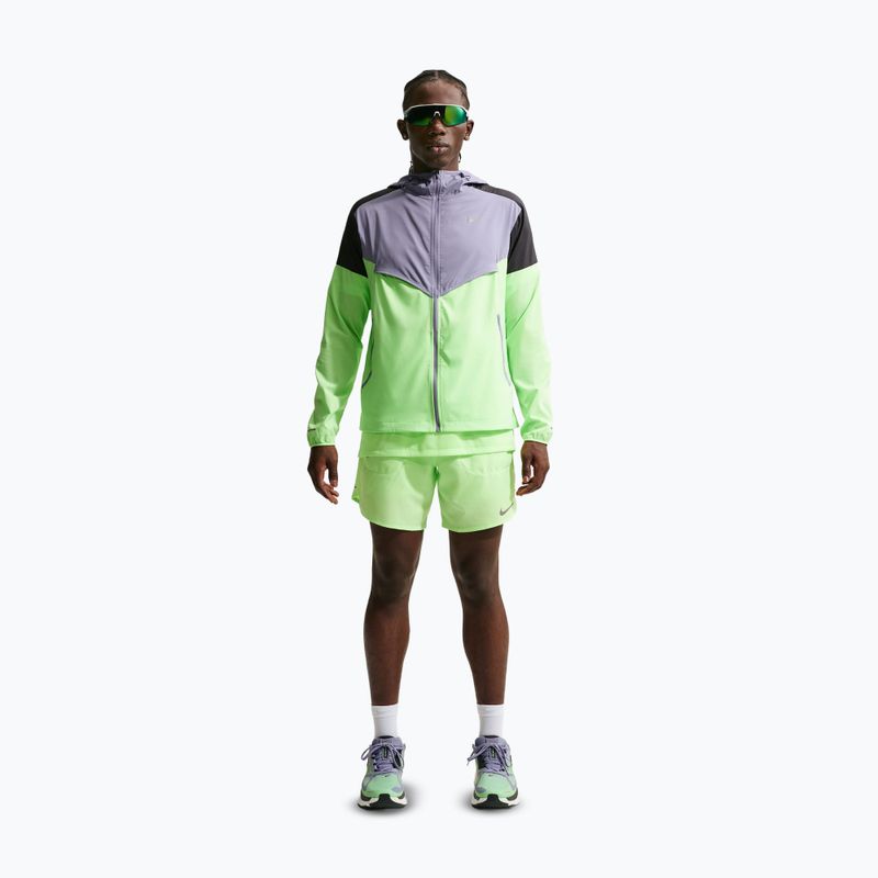 Férfi futóshort Nike Stride Dri-Fit 2in1 7" lime blast 3