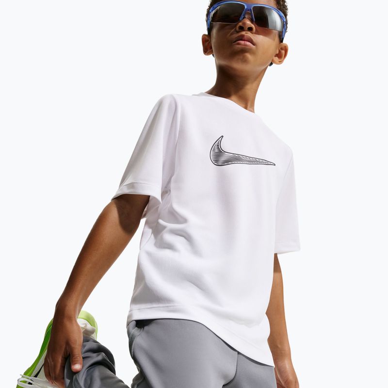 Gyerek póló Nike Multi Dri-Fit white/black 4