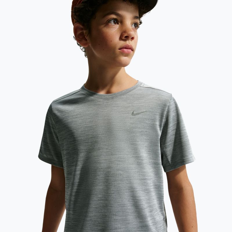 Gyermek póló Nike Miler smoke grey/heather 4
