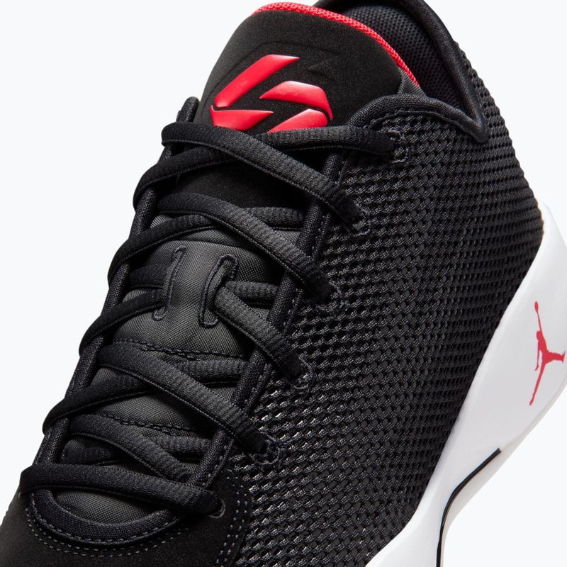 Férfi kosárlabdacipők Nike Jordan Luka 77 black/white/university red 8