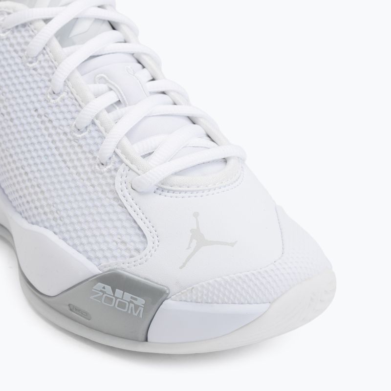Férfi kosárlabda cipő  Jordan Luka 77 white/metallic silver/photon dust 7