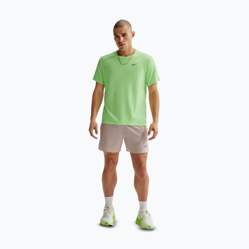 Férfi futópóló Nike Miler Dri-Fit UV lime blast 2