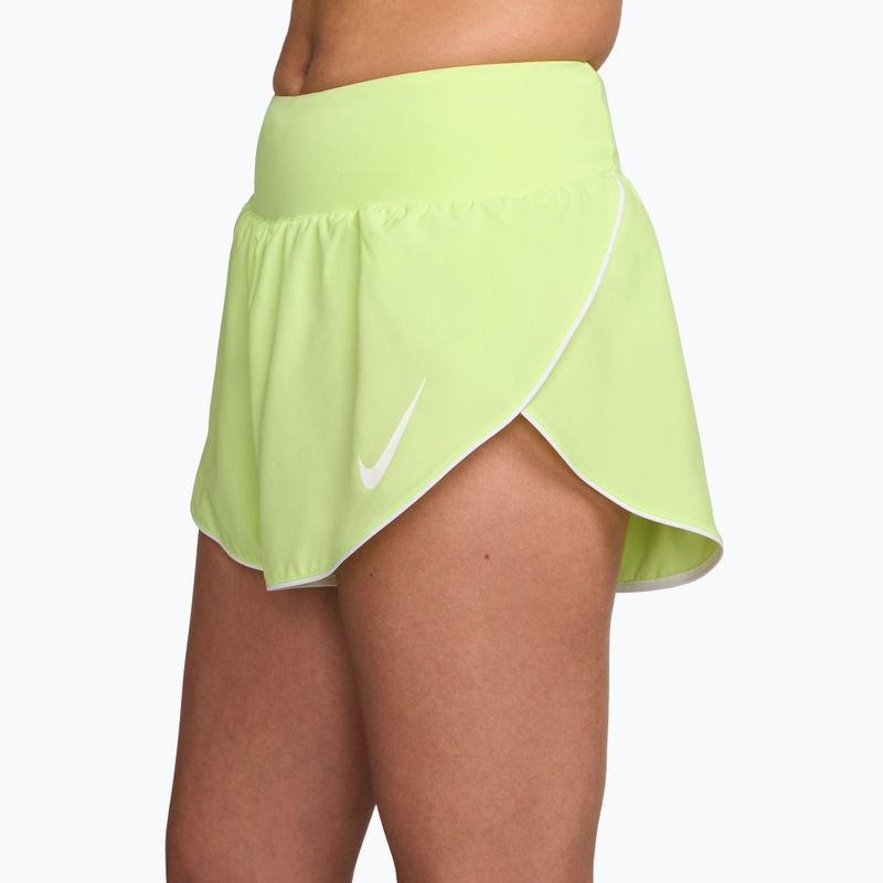 Női futó rövidnadrág Nike Tempo Swoosh Dri-Fit Mid-Rise Brief-Lined light lemon twist/white 3