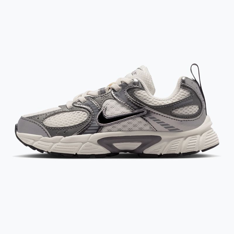 Gyermekcipő Nike V5 RNR phantom/pencil point/black 2