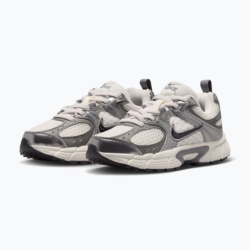 Gyermekcipő Nike V5 RNR phantom/pencil point/black 3