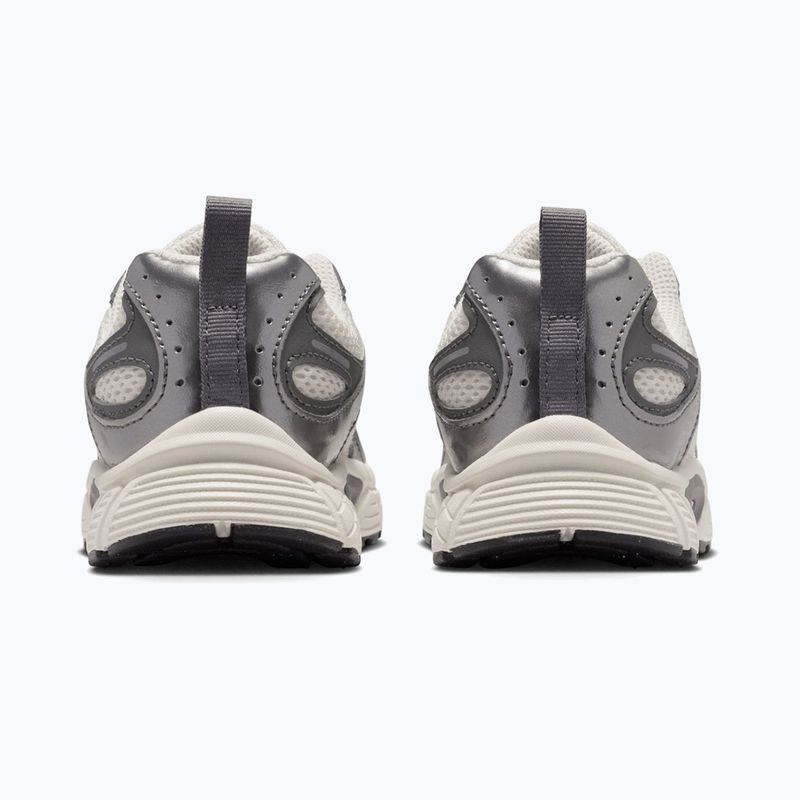 Gyermekcipő Nike V5 RNR phantom/pencil point/black 4