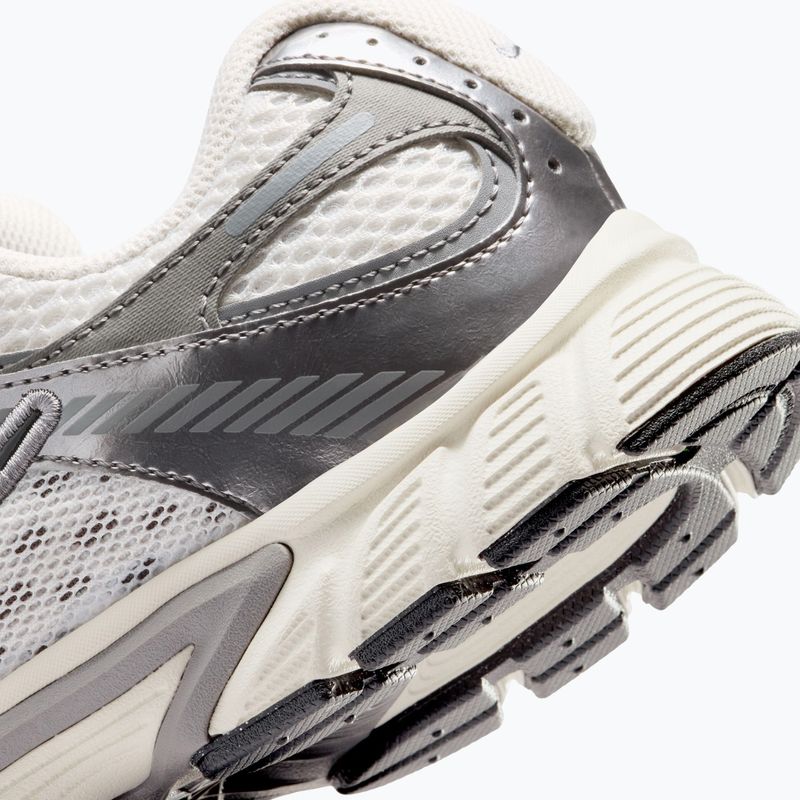 Nike cipő V5 RNR phantom/pencil point/black 9
