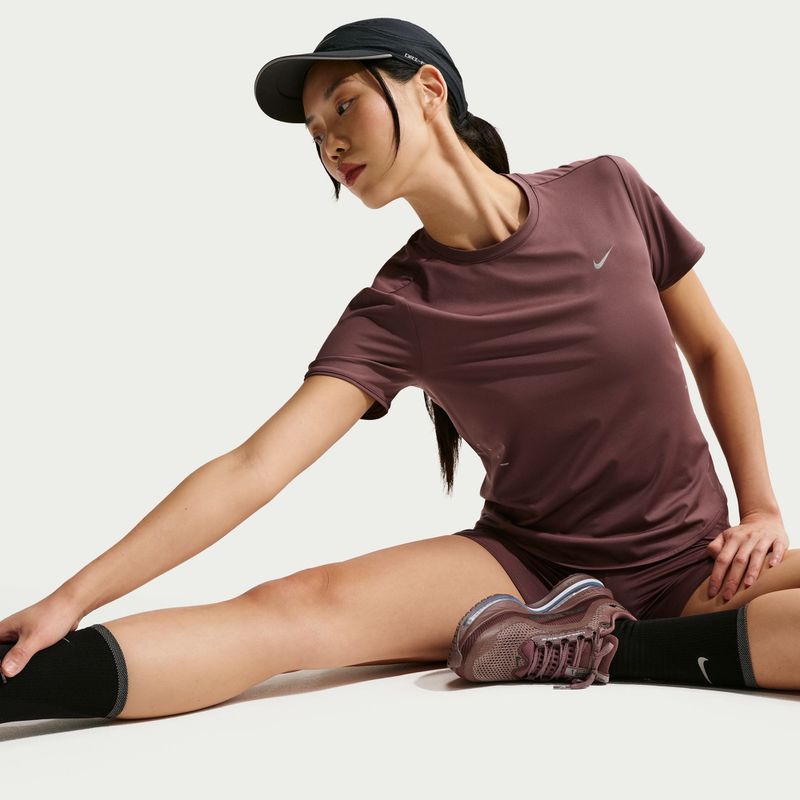 Női futópóló Nike Swift Dri-Fit tattoo 5