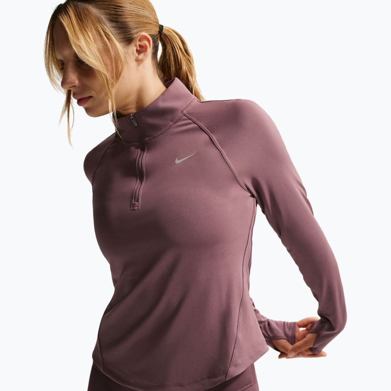 Női futó pulóver Nike Tempo Swoosh Run Dri-Fit 1/4-Zip tattoo/white 4
