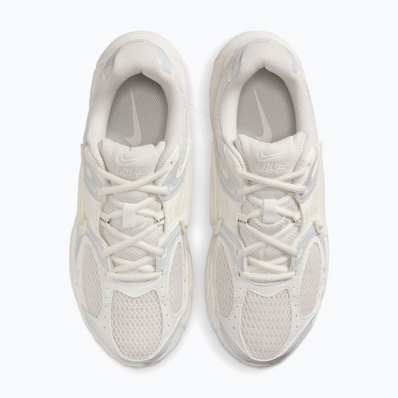 Női cipők Nike V5 RNR phantom/sail/metallic summit white/phantom 5