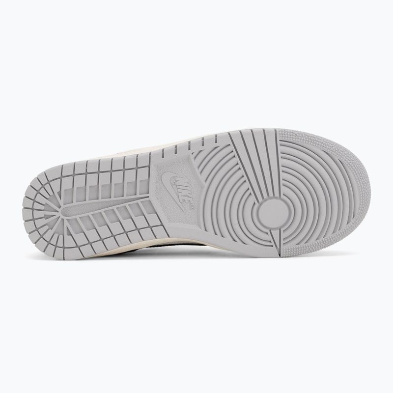 Női cipők Nike Air Jordan Skyline Low summit white/light smoke grey/sail/black 4