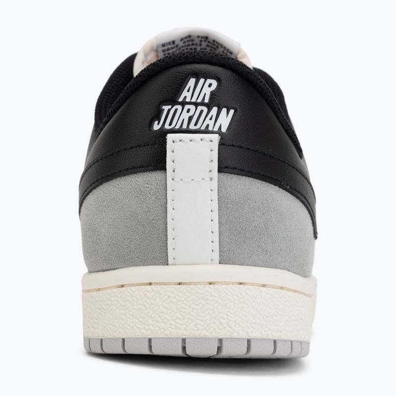 Női cipő Air Jordan Skyline Low summit white/light smoke grey/sail/black 6