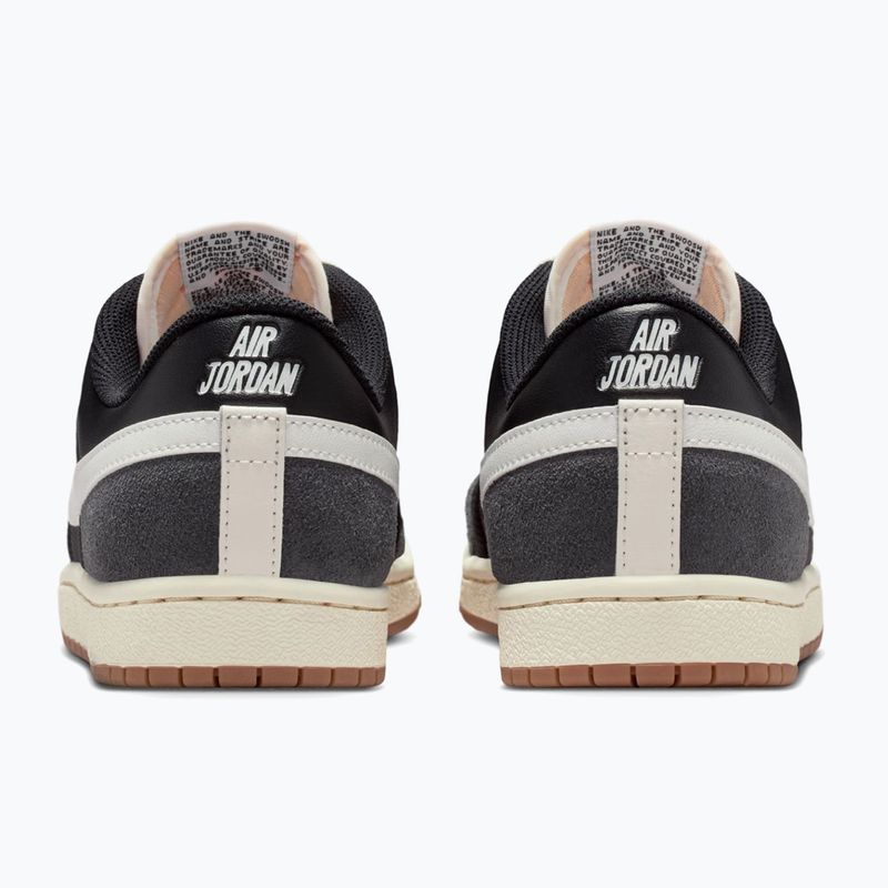 Női cipő Air Jordan Skyline Low black/sail/gum med brown/summit white 4