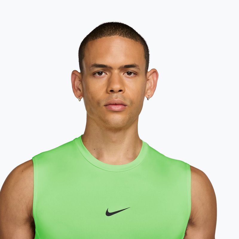 Férfi edzőpóló Nike Pro Dri-Fit Tight Sleeveless Fitness green strike/black 3