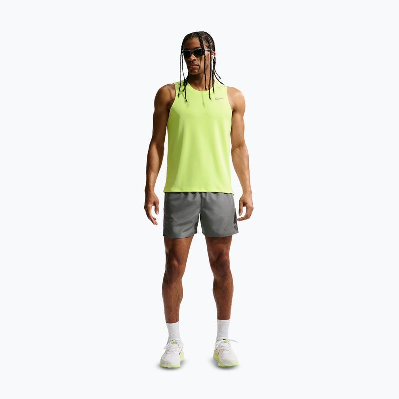 Férfi futóshort Nike Miler Dri-Fit 2in1 5" smoke grey/smoke grey 2