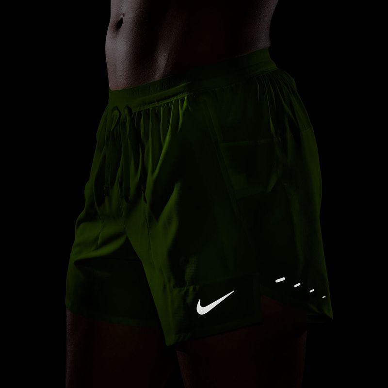 Férfi Nike Stride Dri-Fit rövidnadrág, 5 hüvelykes, belső béléssel, volt jég színben 7