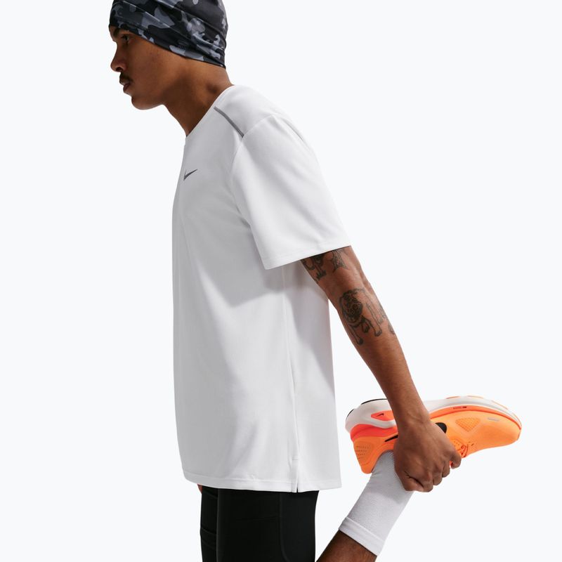 Férfi futópóló Nike Miler Dri-Fit UV white 4