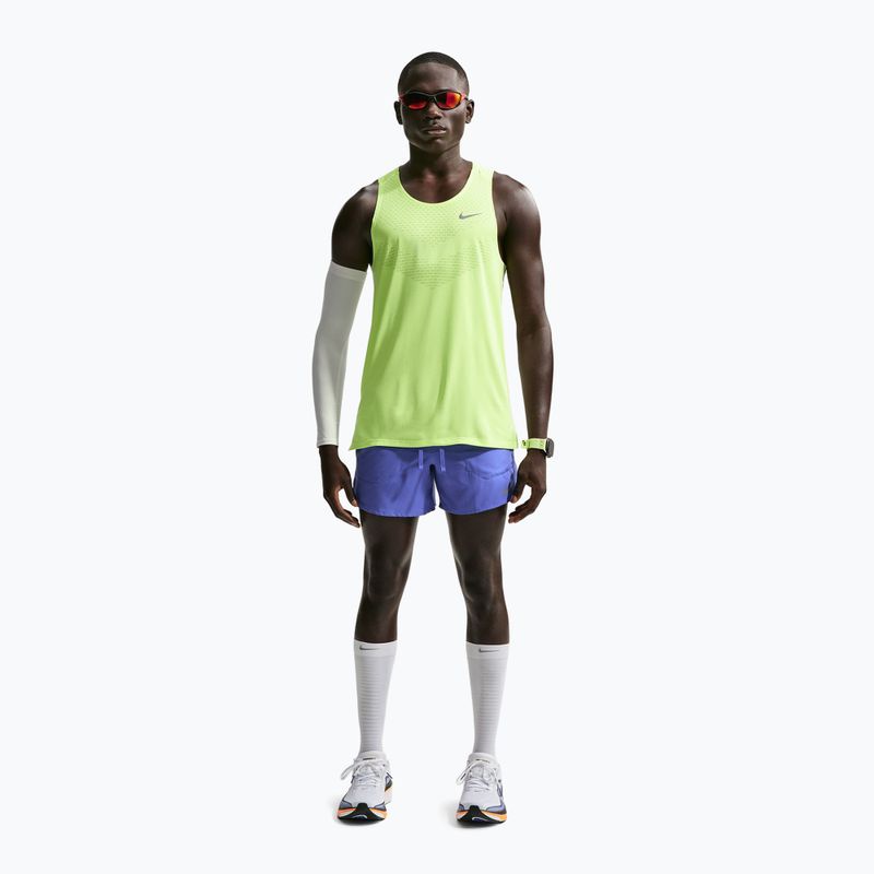 Férfi futópóló Nike Stride Dri-Fit ADV volt ice 2