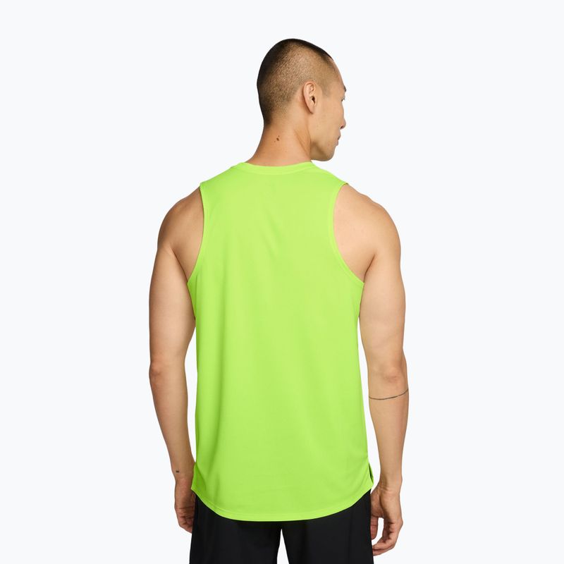 Férfi futópóló Nike Miler Dri-Fit volt ice 2