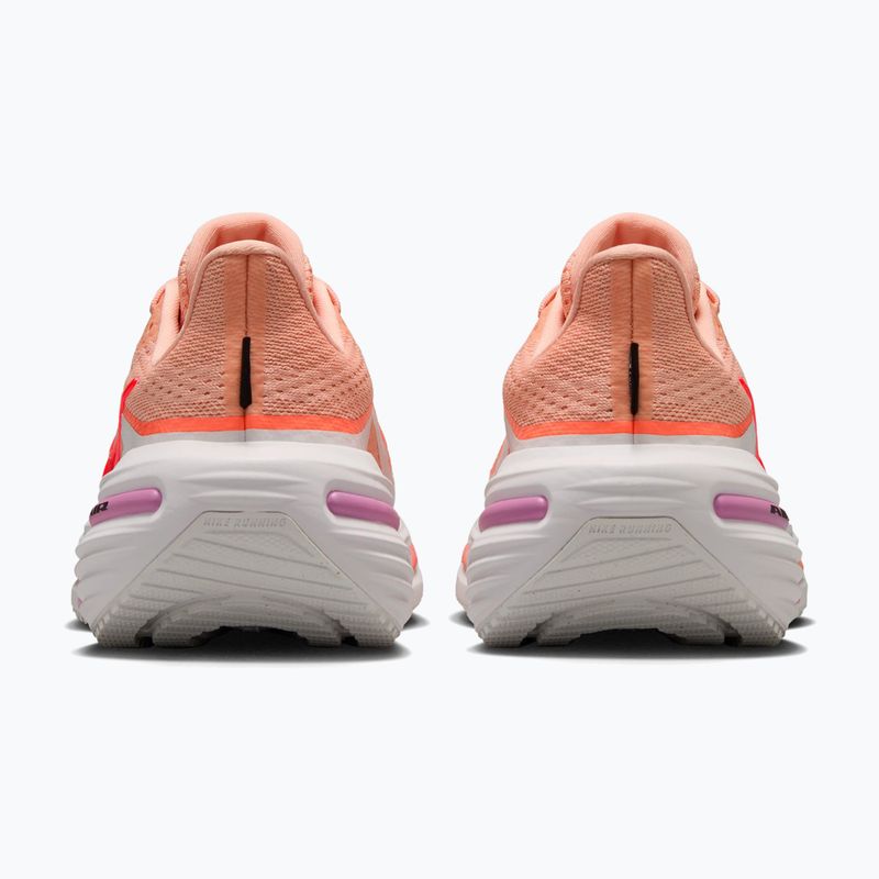 Női futócipő Nike Winflo 12 arctic orange/summit white/flash crimson 4