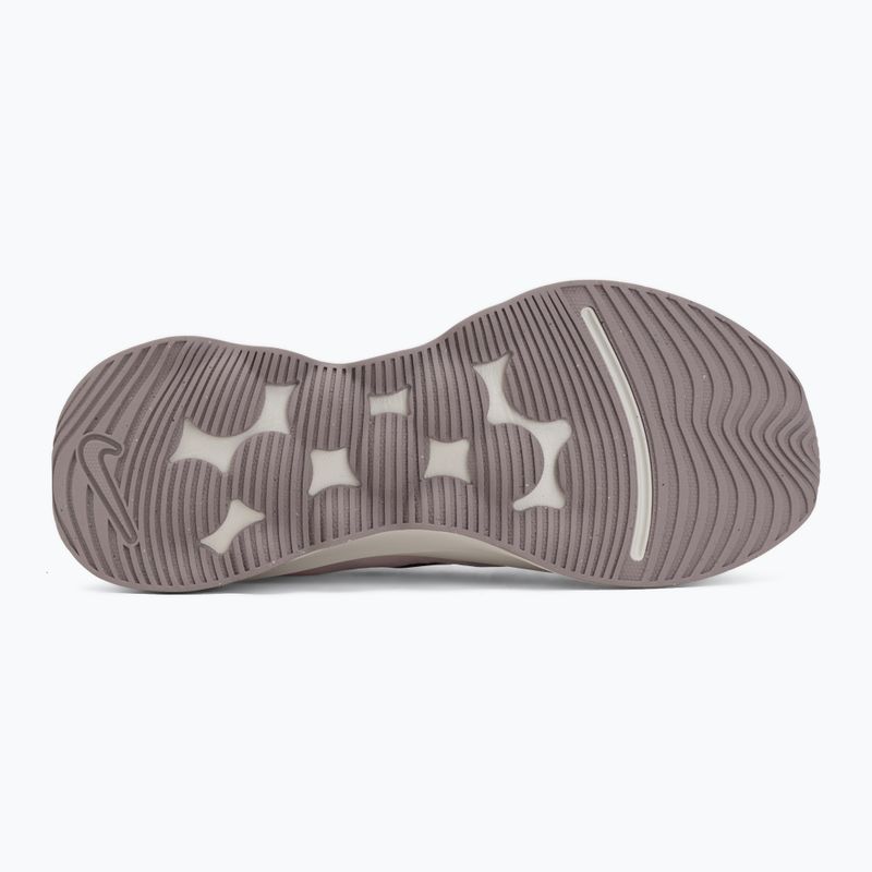 Női cipők Nike Motiva 2 pearl pink/light violet ore/tattoo 4