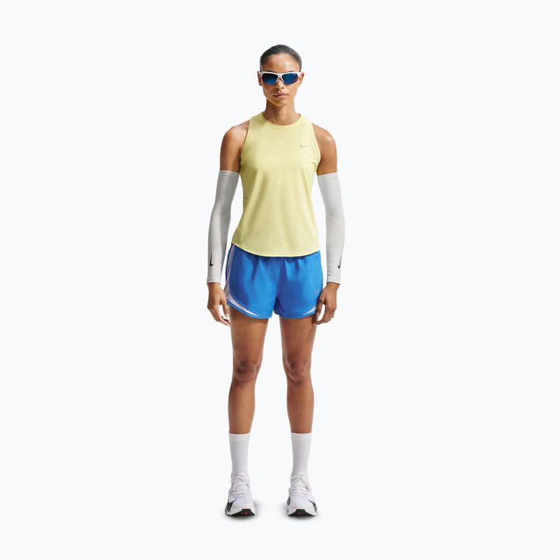 Női futóshort Nike Tempo Dri-Fit Mid-Rise light photo blue 2