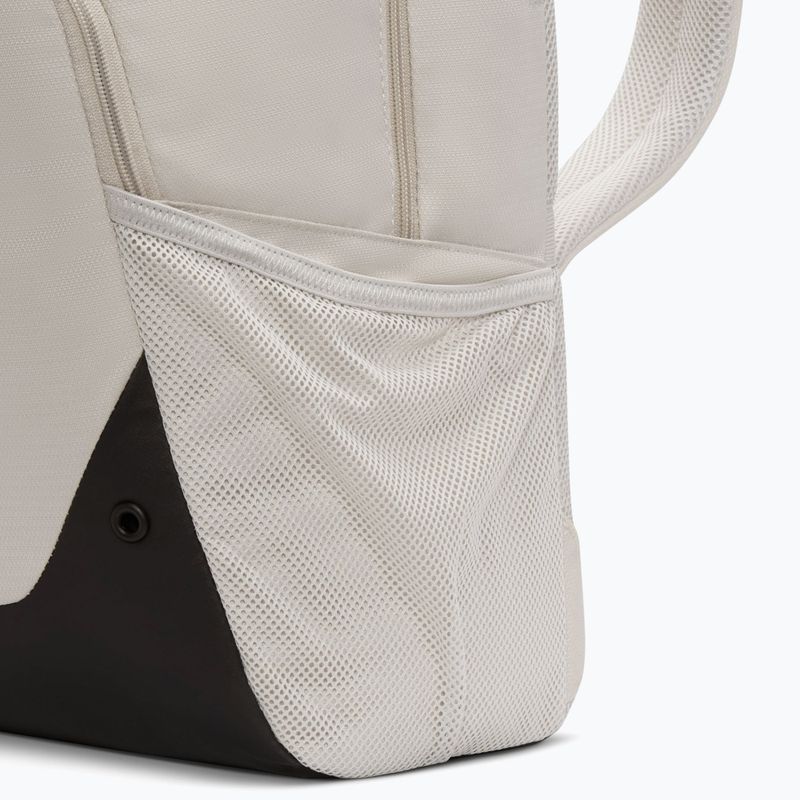 Városi hátizsák Nike Brasilia Extra Large 30 l light bone/black/black 9