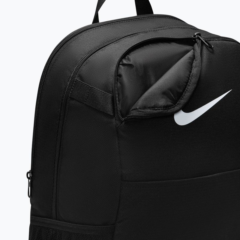 Hátizsák Nike Brasilia 24 l black/black/white 7
