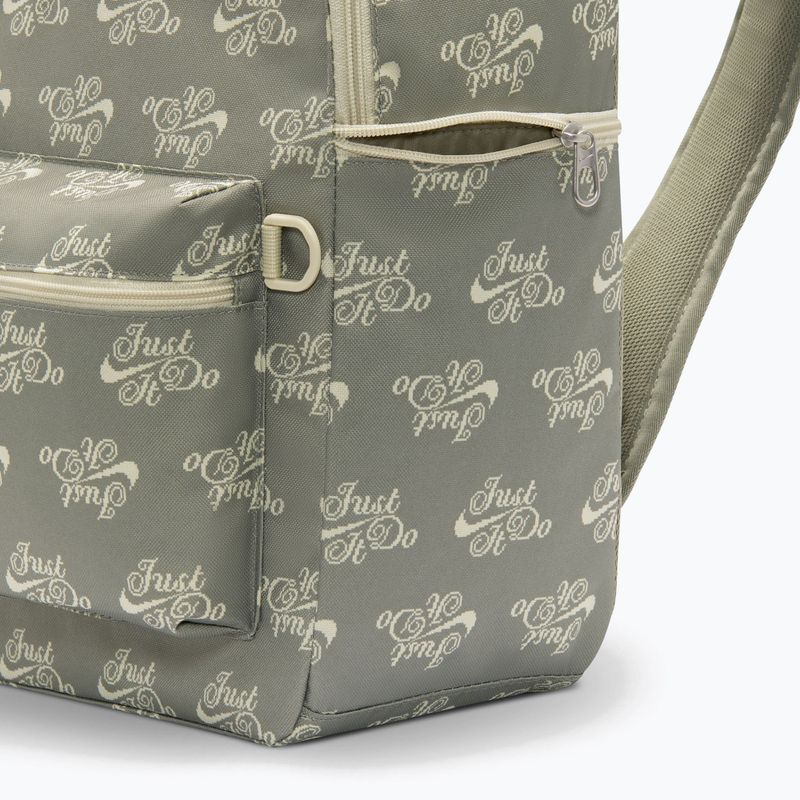 Városi hátizsák Nike Heritage 23 l light army/light khaki/light khaki 6