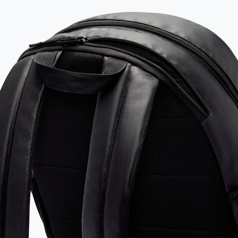 Városi hátizsák Nike Heritage Eugene 2.0 20 l black/black/white 5