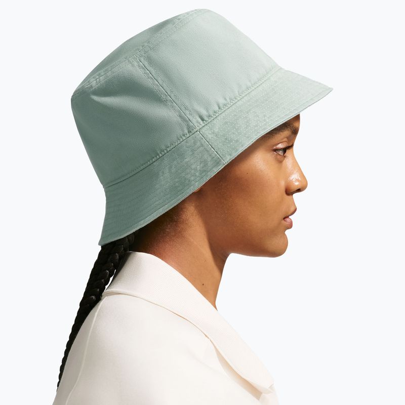 Kalap Nike Apex Futura steam/white 2