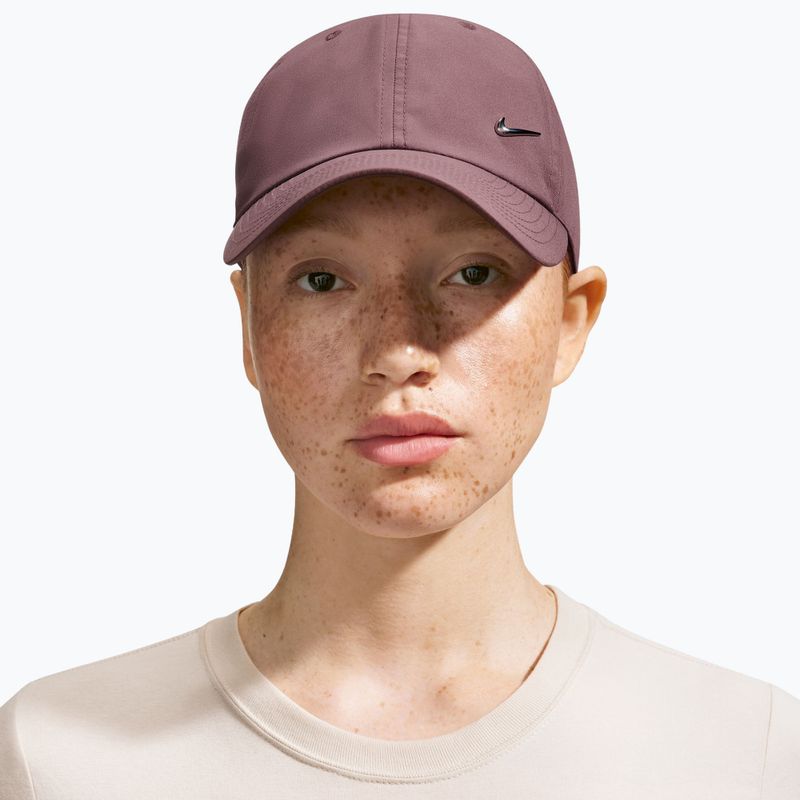 Baseballsapka Nike Dri-Fit Club Unstructured Metal Swoosh tattoo/metallic silver 3