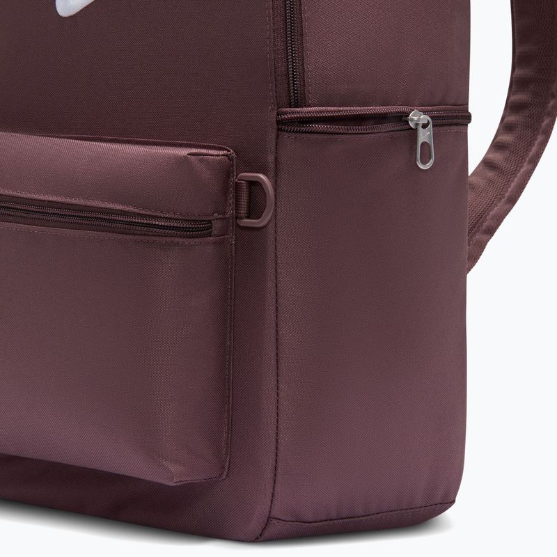 Városi hátizsák Nike Heritage 23 l tattoo/white 6
