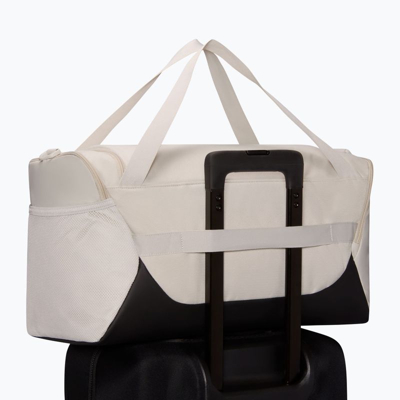 Edzőtáska Nike Brasilia Duffel Small 40 l light bone/black/black 9