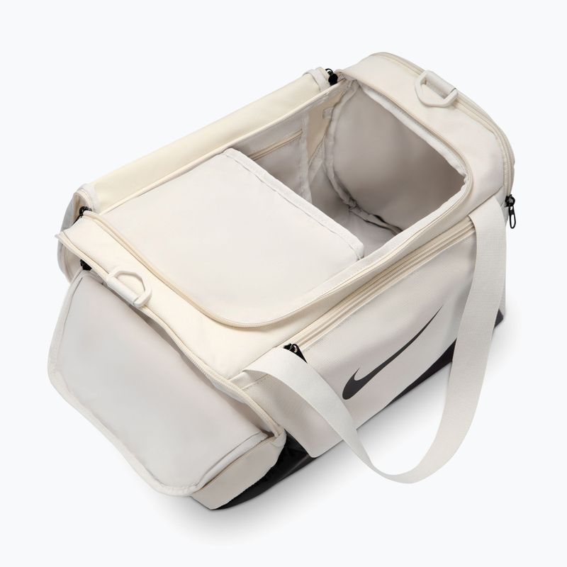 Edzőtáska Nike Brasilia Duffel Extra Small 24 l light bone/black/black 5