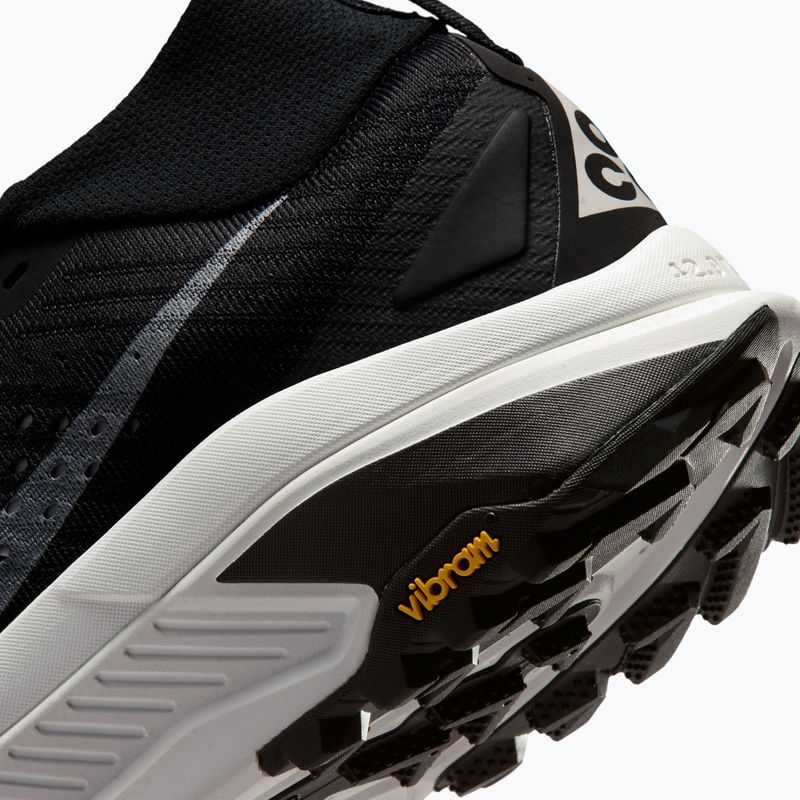 Férfi futócipő Nike ACG Zegama black/safety orange/summit white 4